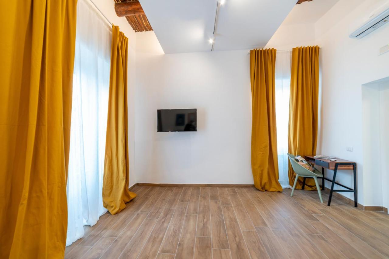 Il Vicoletto Maiorani 39 Apartment Naples Luaran gambar